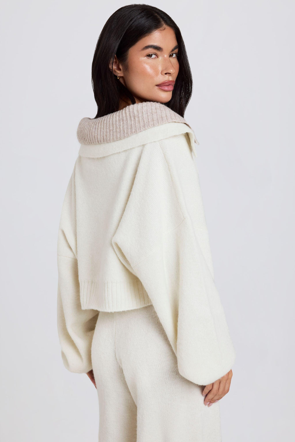 Soft Knit Layered Collar Cropped Jumper In Ivory