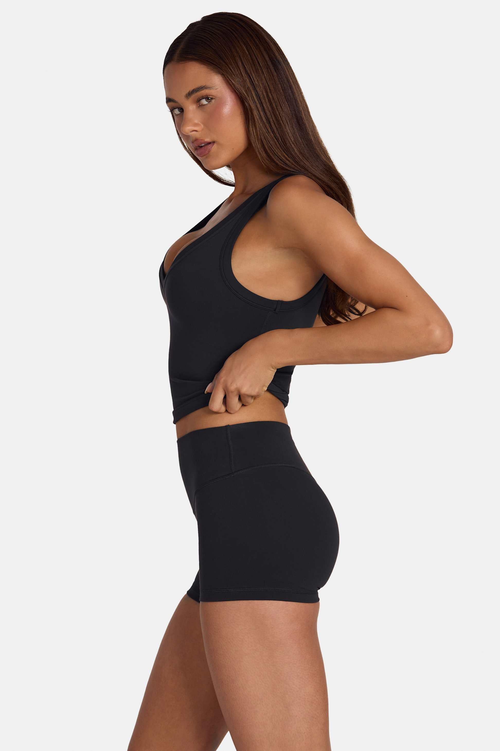 Soft Active Tank Top In Black