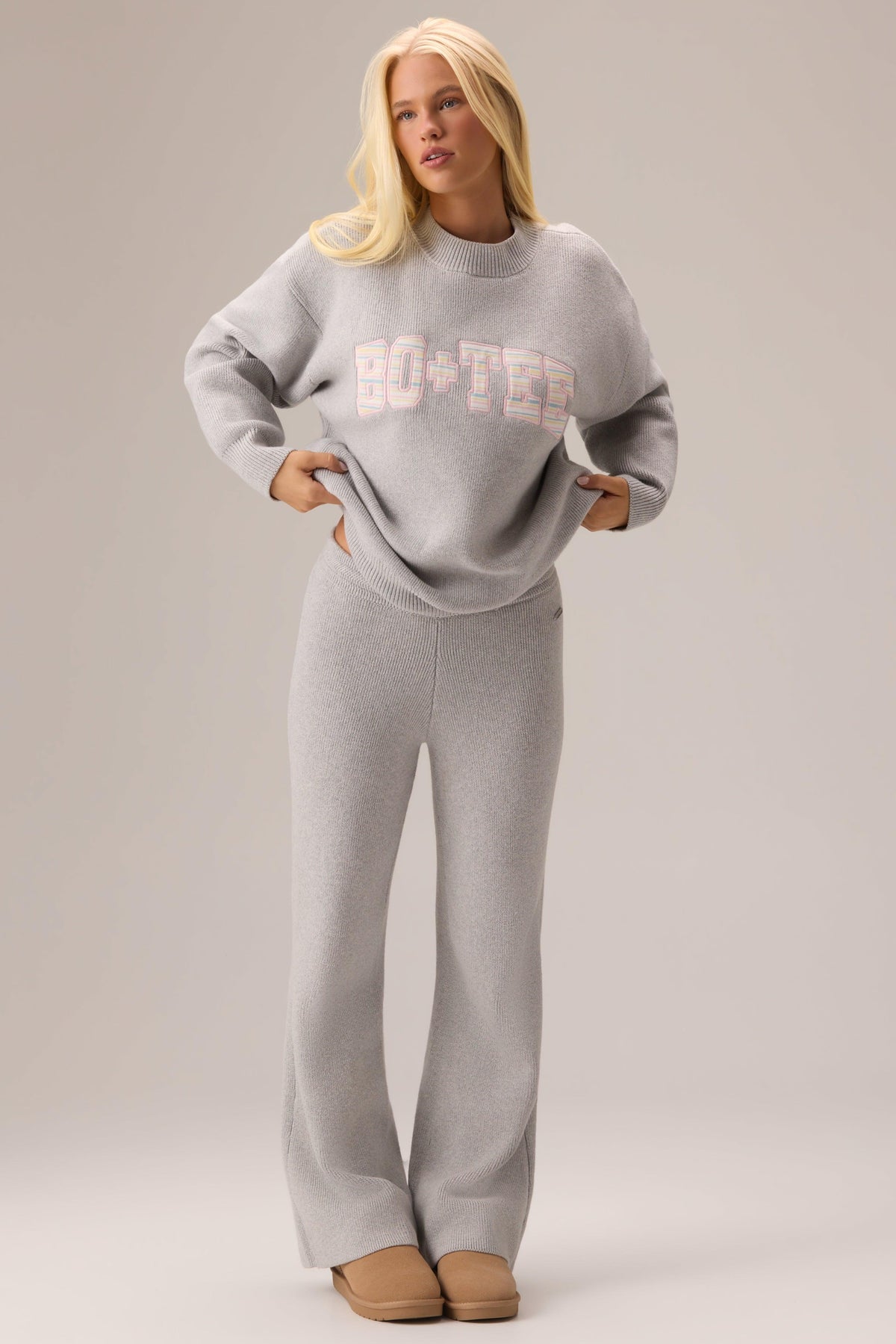 Ribbed Knit Oversized Jumper In Pebble