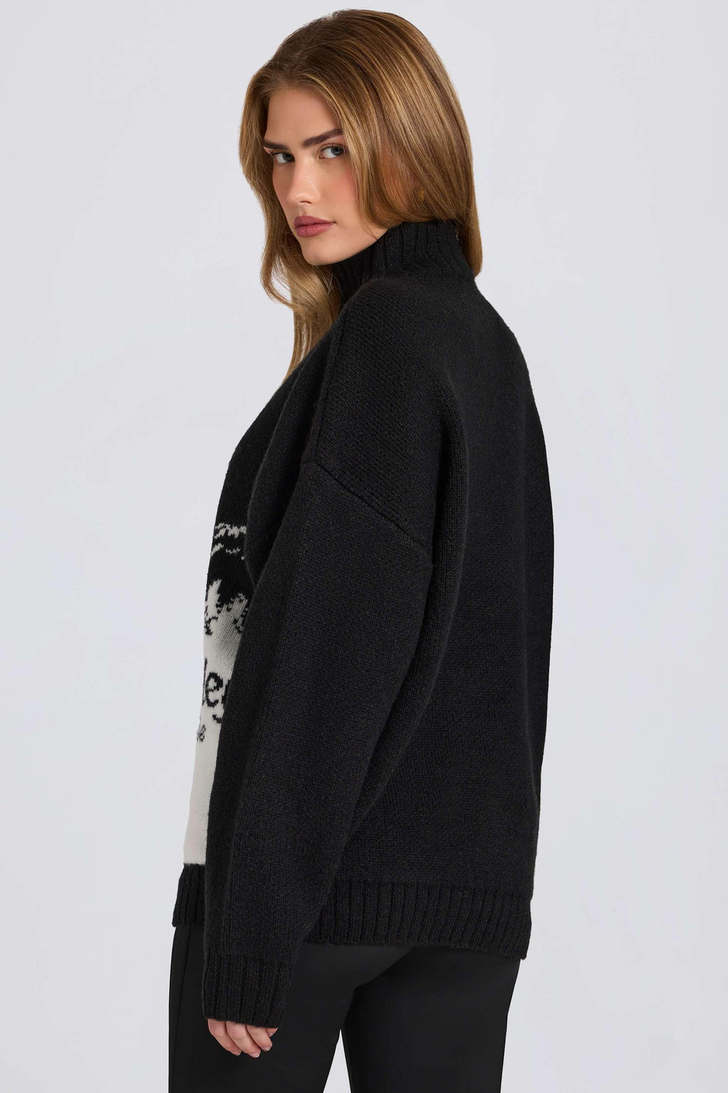 Knit Quarter-zip Turtleneck Oversized Jumper In Black
