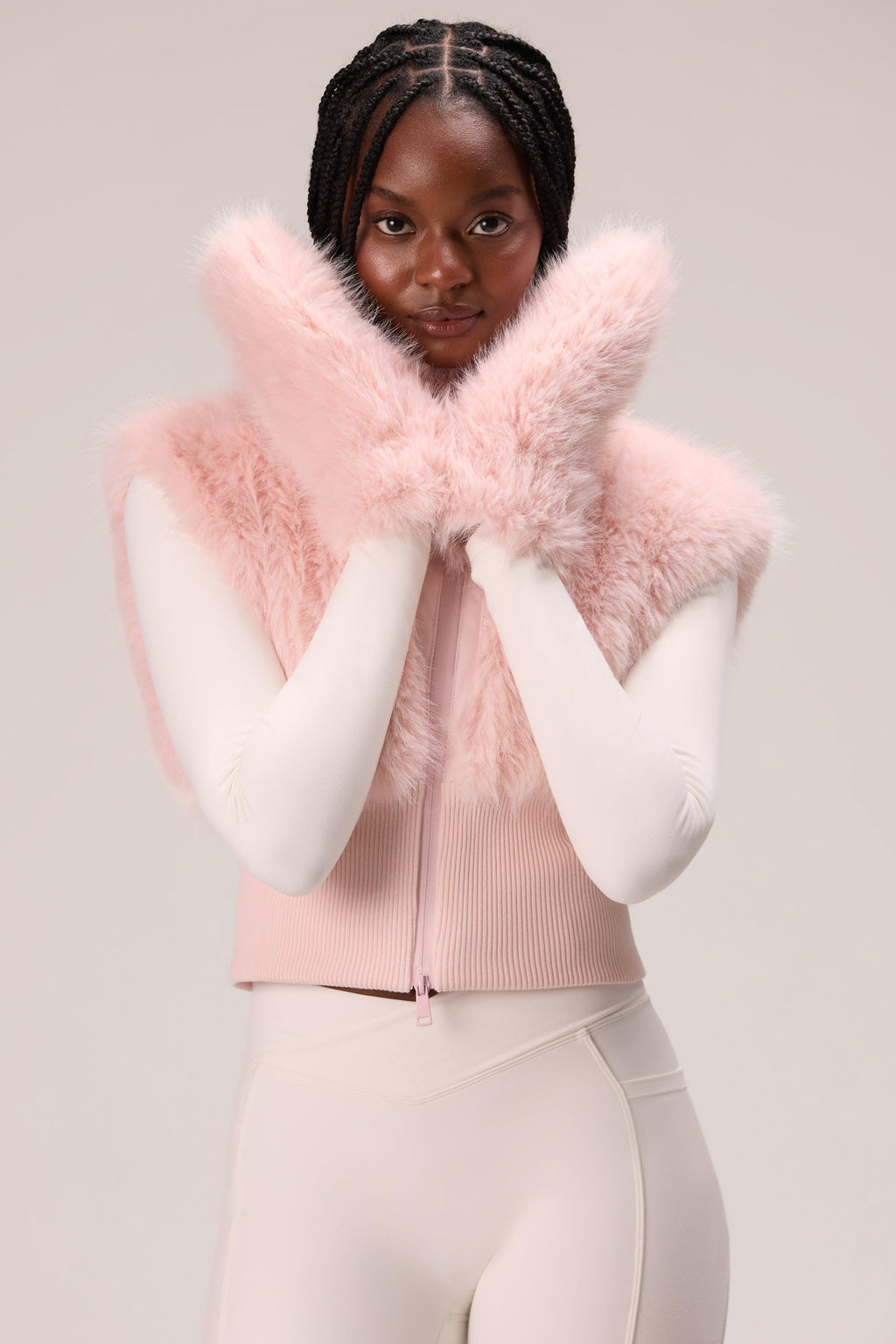 Faux Fur Tote Mitts In Powder Pink
