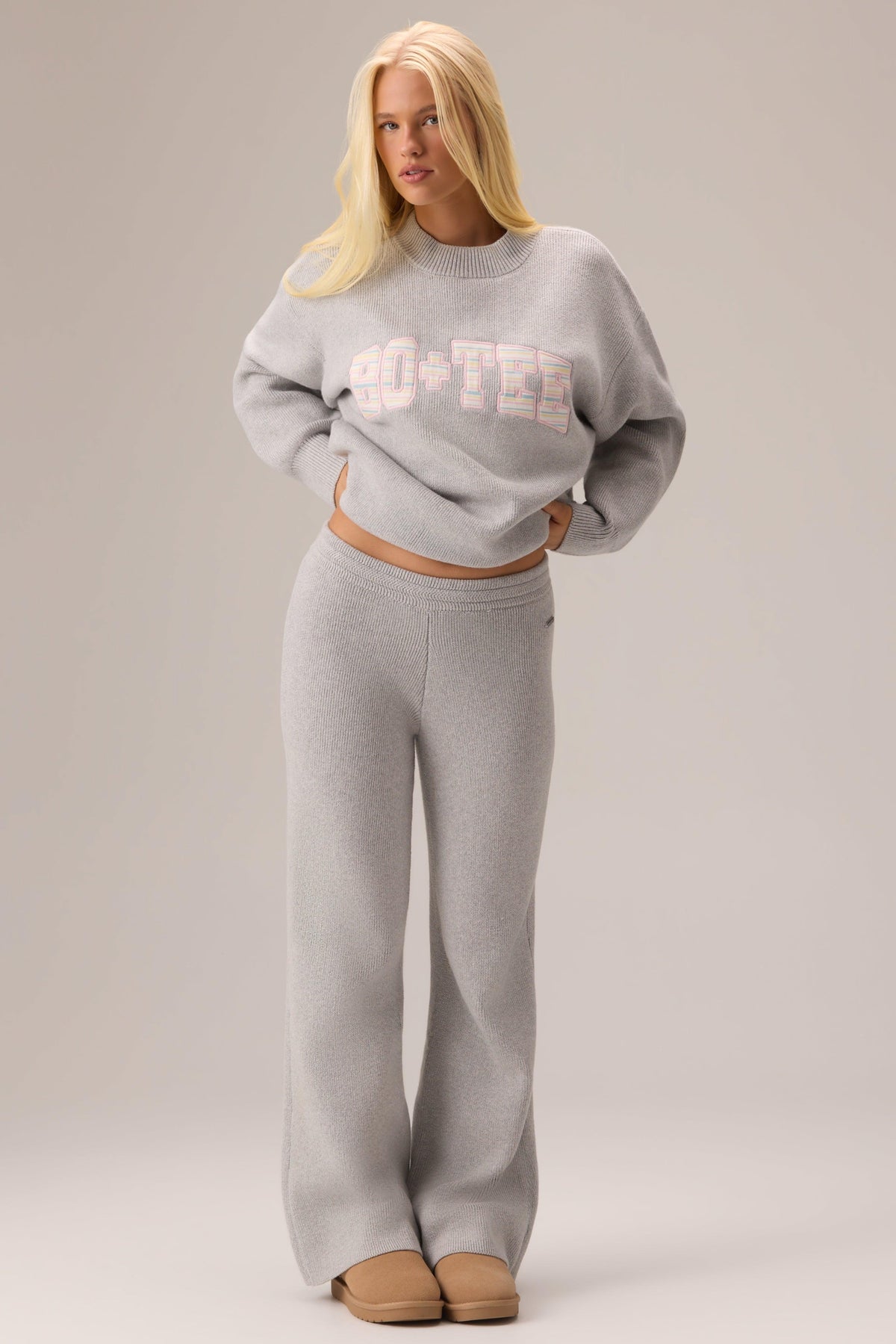 Ribbed Knit Oversized Jumper In Pebble