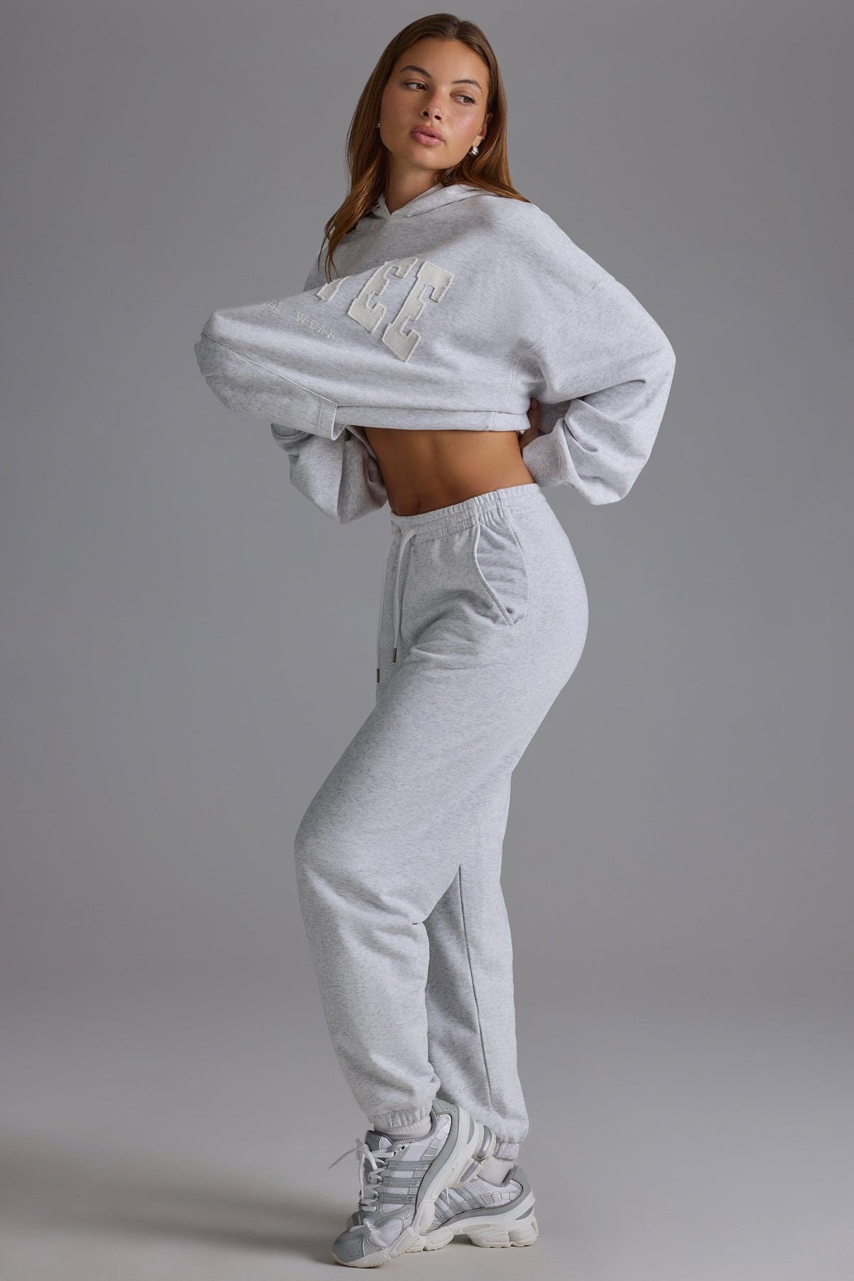 Soft Cotton Jersey Relaxed Mid-rise Joggers In Grey Marl