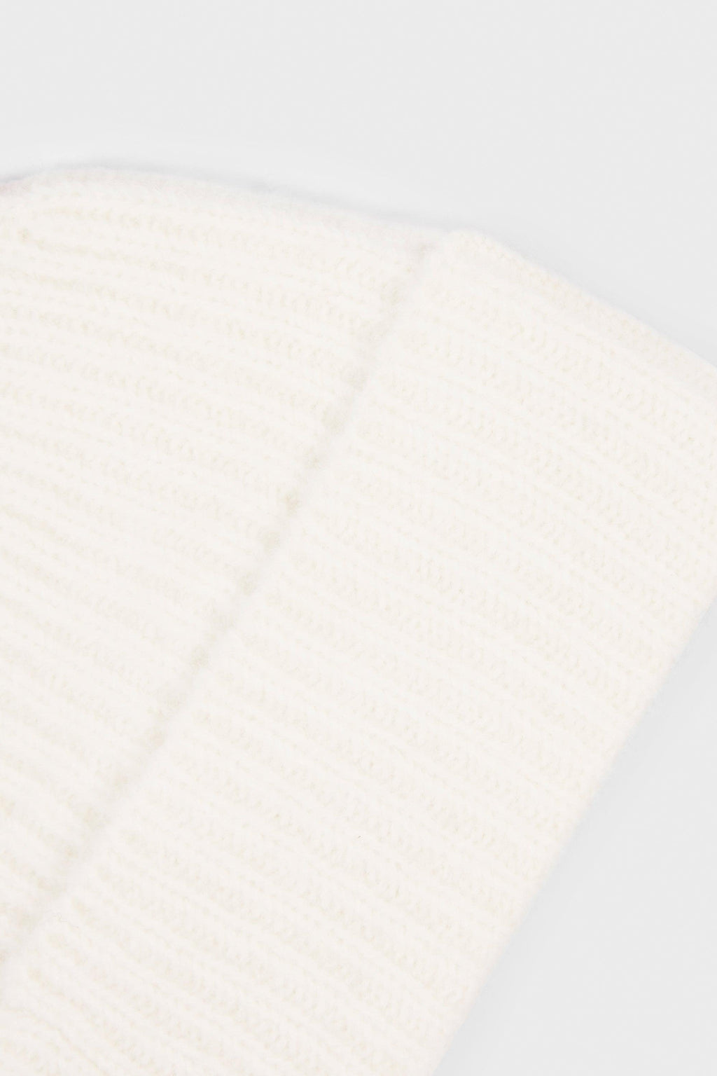 Ribbed Knit Beanie Hat In Ivory